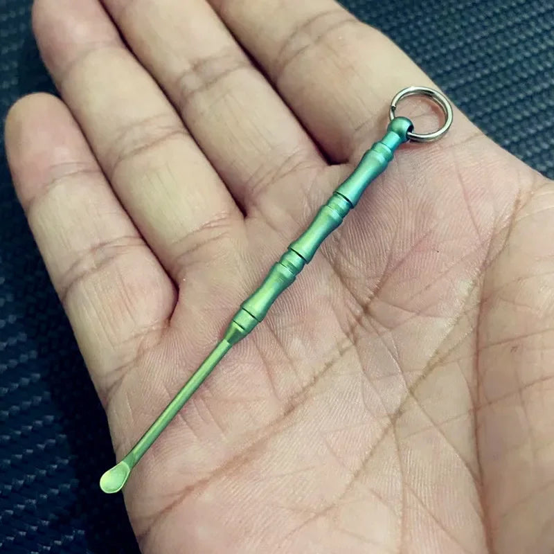 Titanium Alloy Ear Spoon Pendant