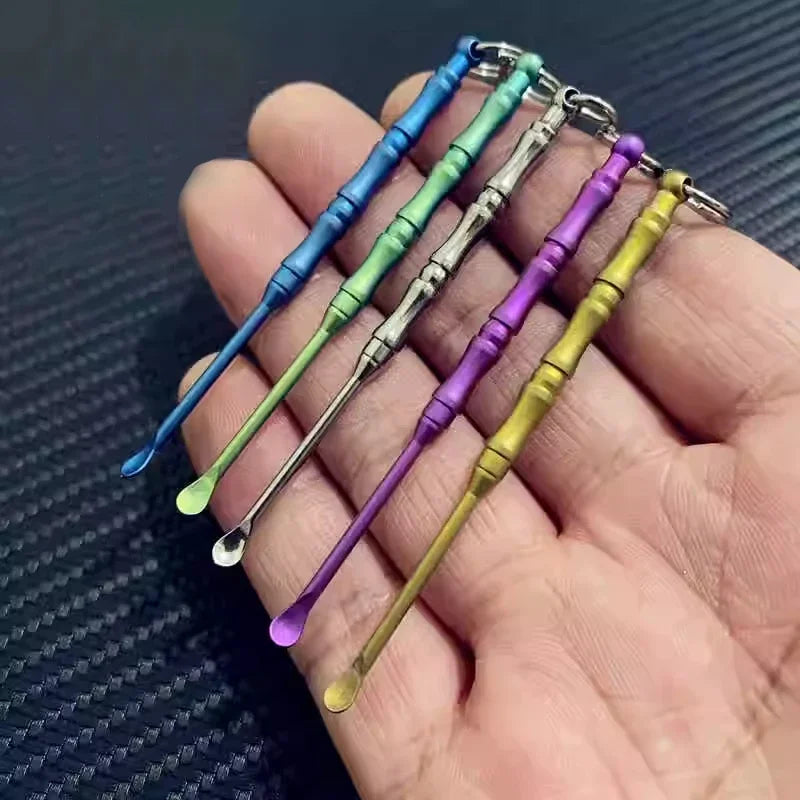 Titanium Alloy Ear Spoon Pendant